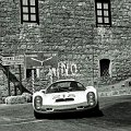 218 Porsche 910-8 J.Siffert - H.Hermann (34)